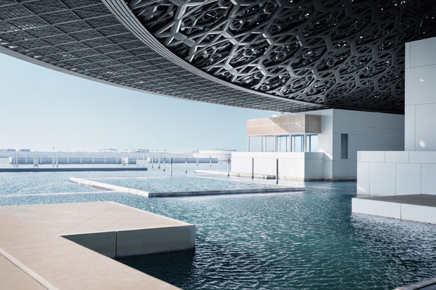 La cúpula del Louvre Abu Dhabi, lluvia de luz